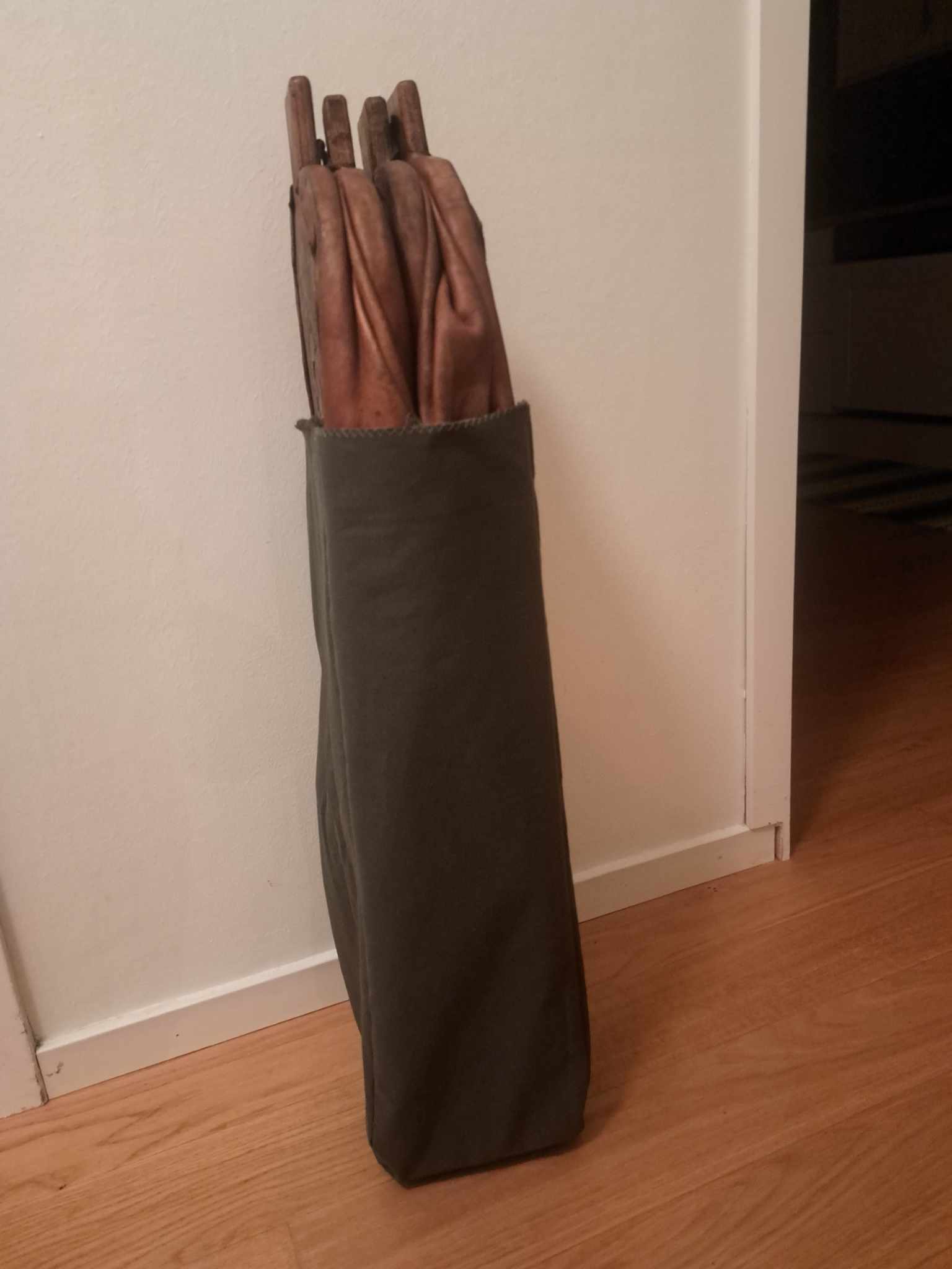 Side view of bag