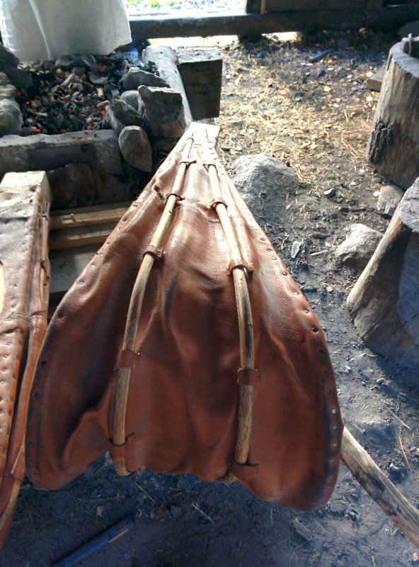 Frame to hold the leather in when it has become to stretchy