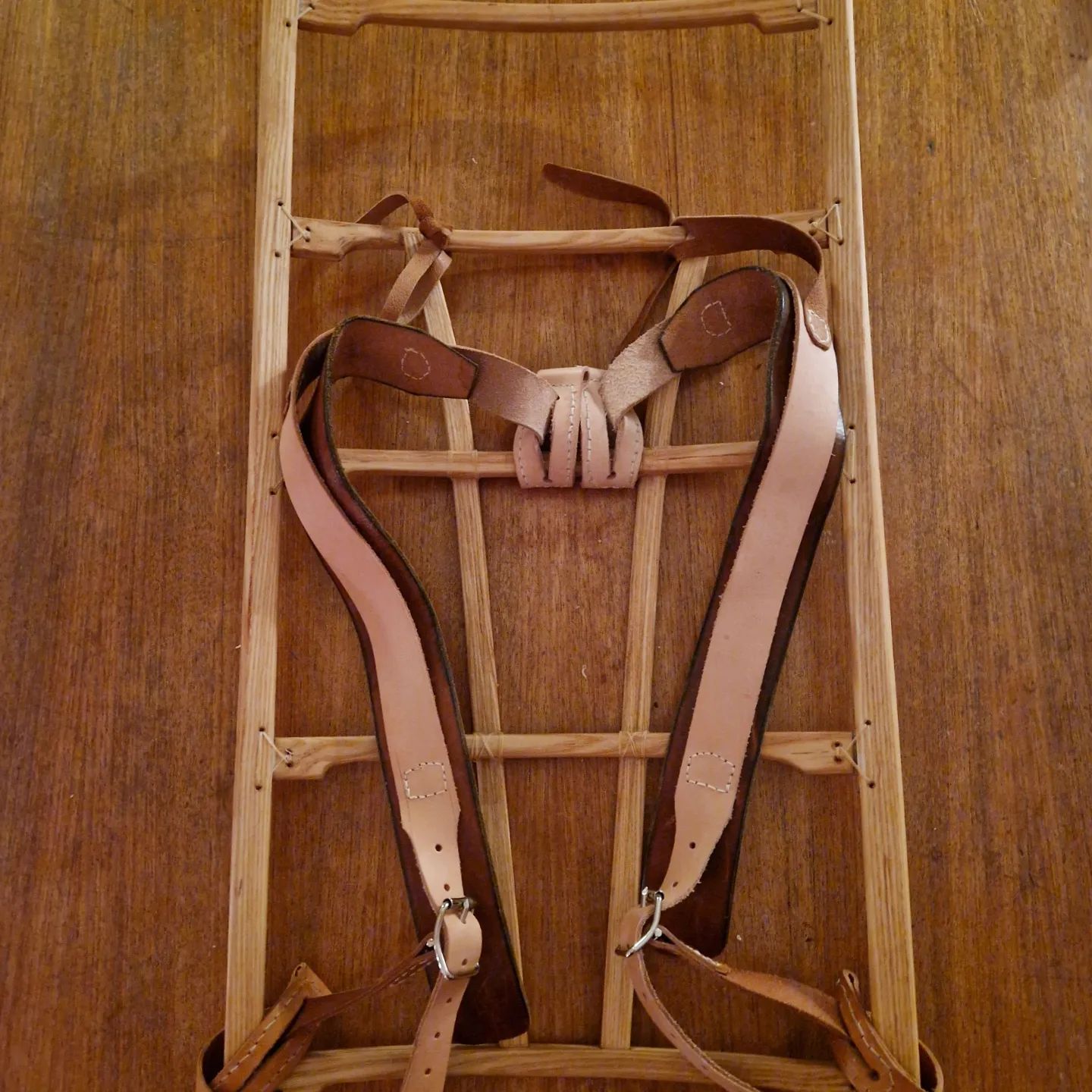 Packing frame with some leatherworks