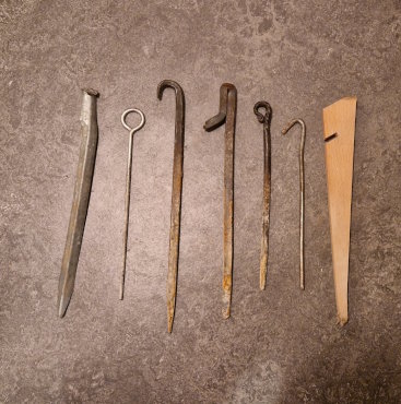 Different models of tent pegs